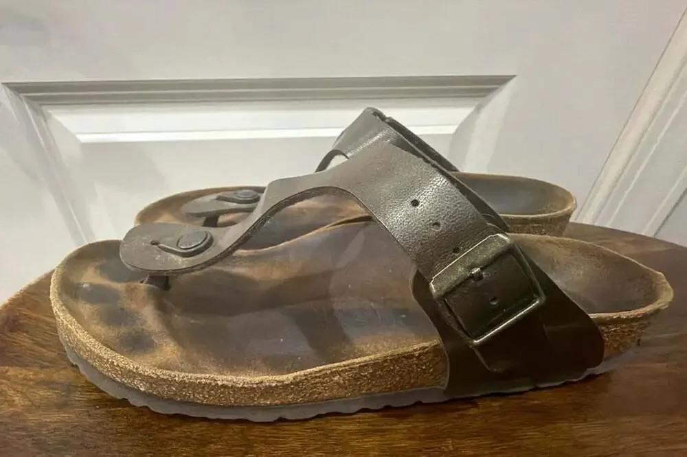Birkenstock Gizeh Sandals Size 38 Brown Leather Thong T-Strap